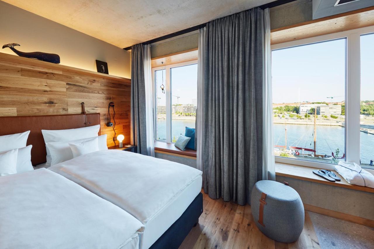 Me And All Hotel Kiel, By Hyatt Экстерьер фото
