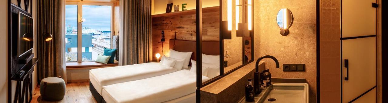 Me And All Hotel Kiel, By Hyatt Экстерьер фото