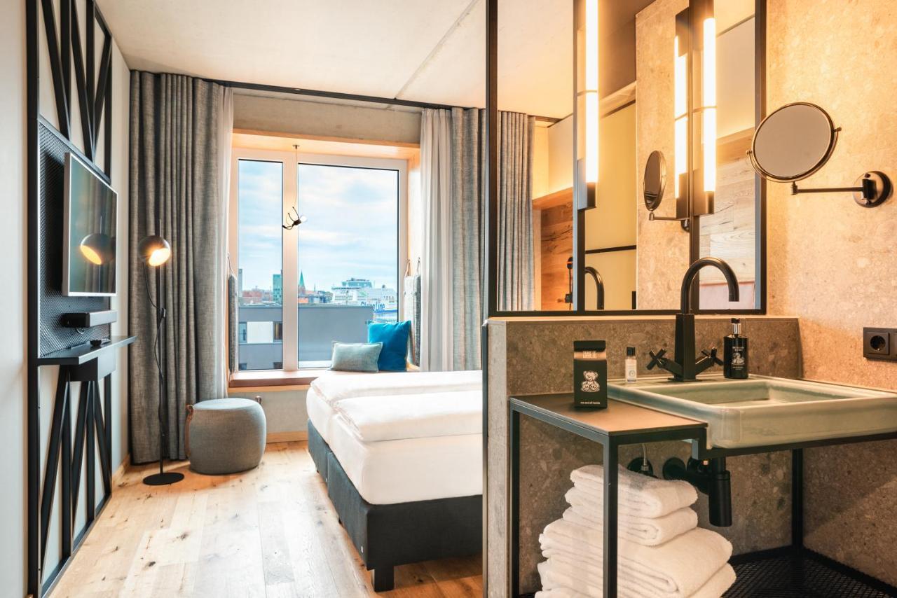Me And All Hotel Kiel, By Hyatt Экстерьер фото